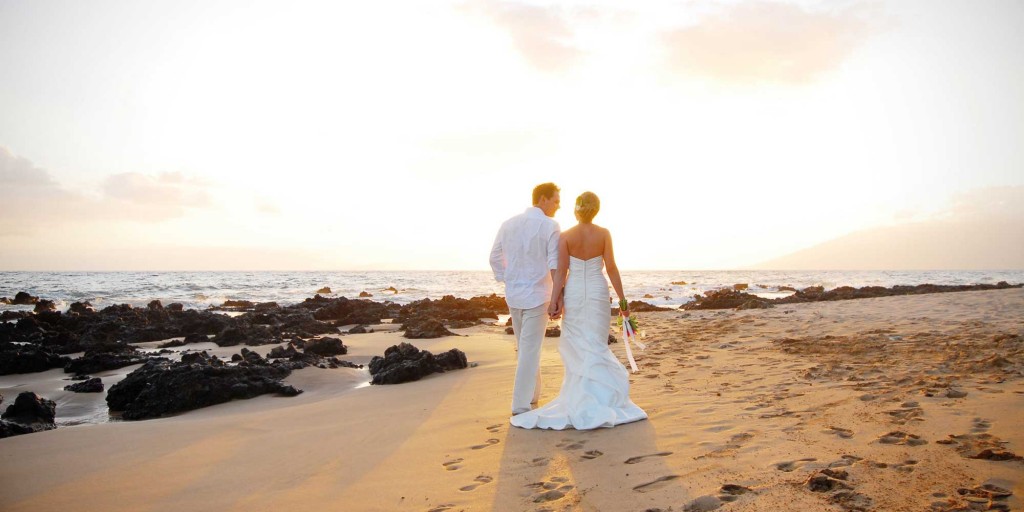 maui beach wedding photography